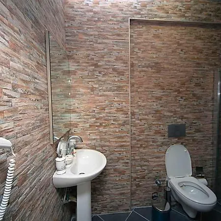 Отель Metins Guemuesluek *